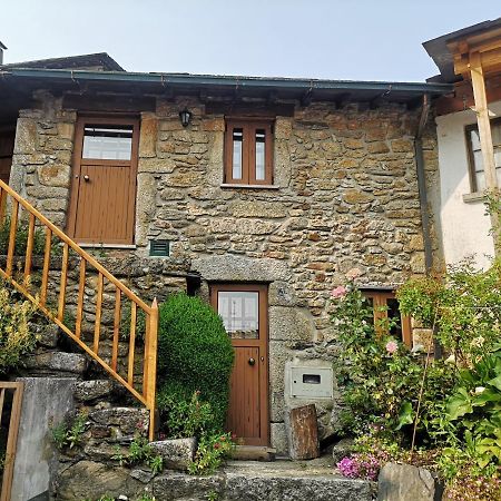 Toca Do Esquilo - Montesinho Villa Montezinho Dış mekan fotoğraf